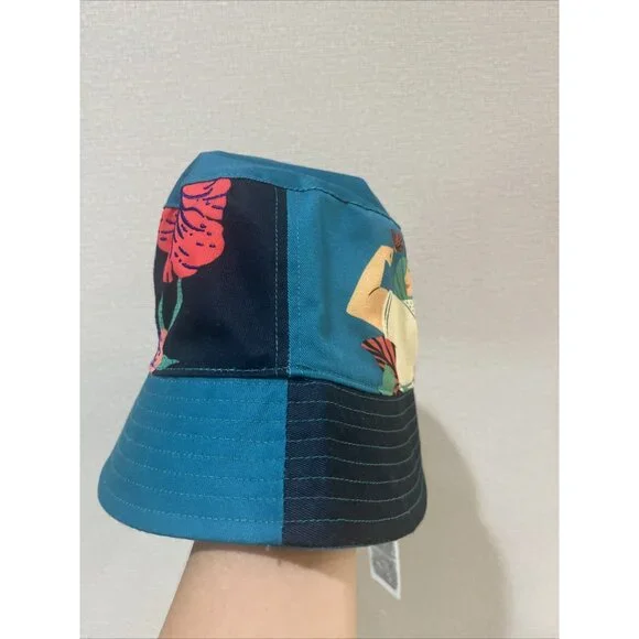 Disney Parks Encanto La Familia Bucket Hat for Adults NWOT Blue Green - Picture 4 of 7